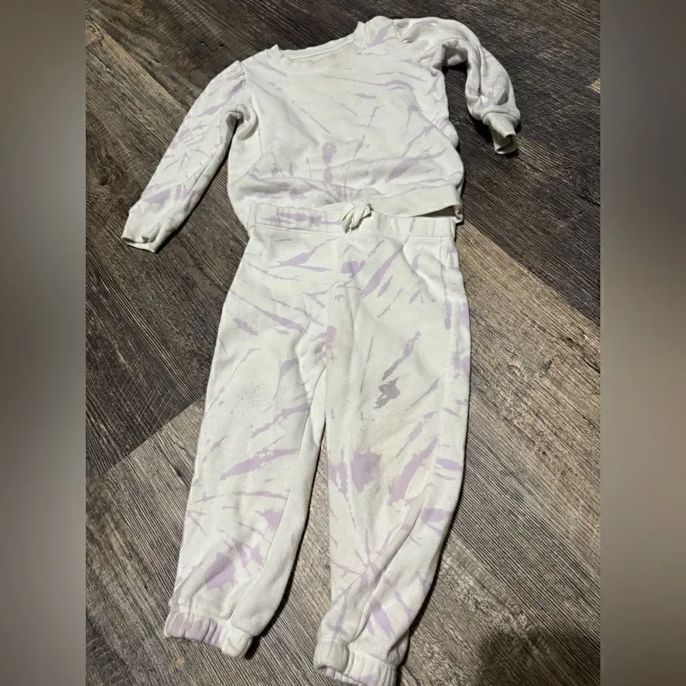 2T & 3T sweater and sweatpants bundle #1